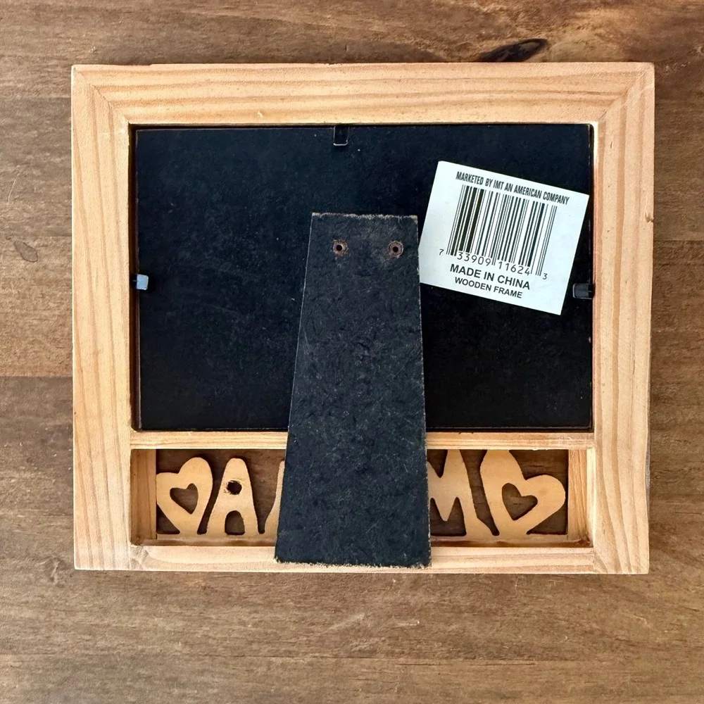 Home Elements Wooden Mama Heart Cutout Picture Frame Red Brown Tabletop Display